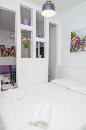 Classic Studio | Free WiFi - Apartments Tina (Utjeha)