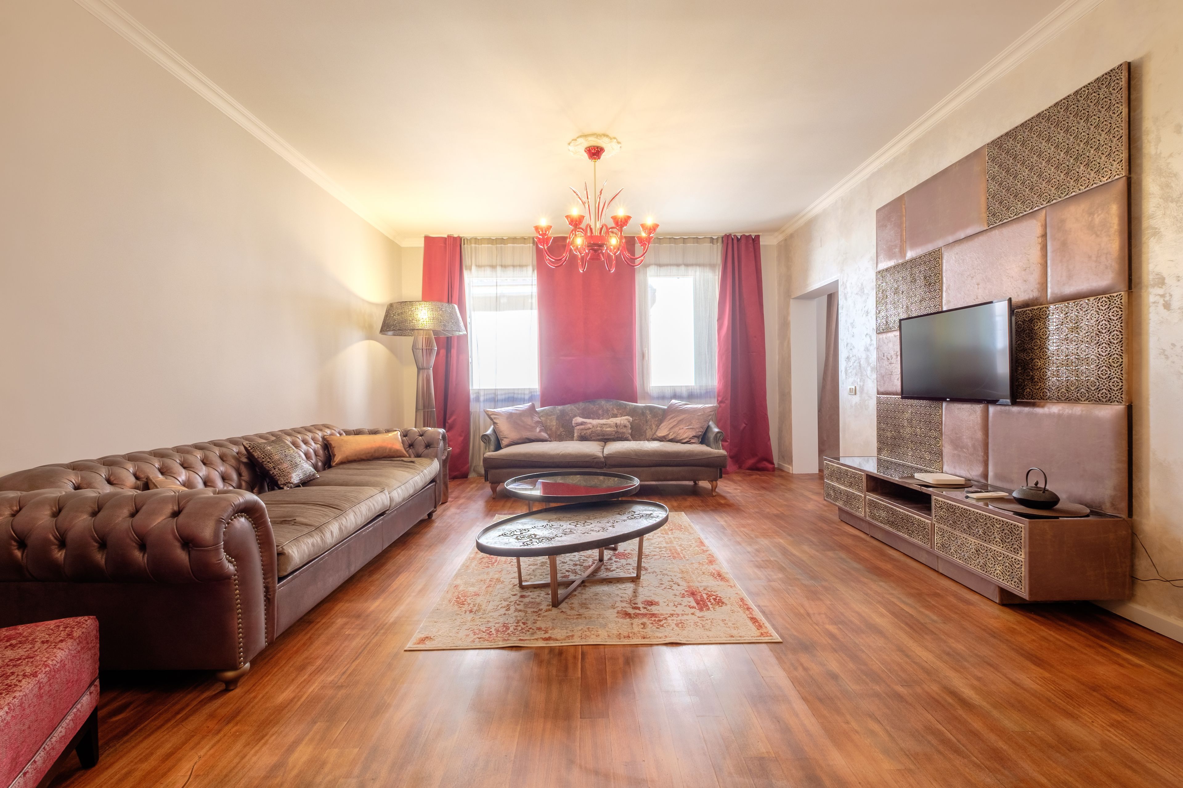 Luxury Apartment | Interior entrance