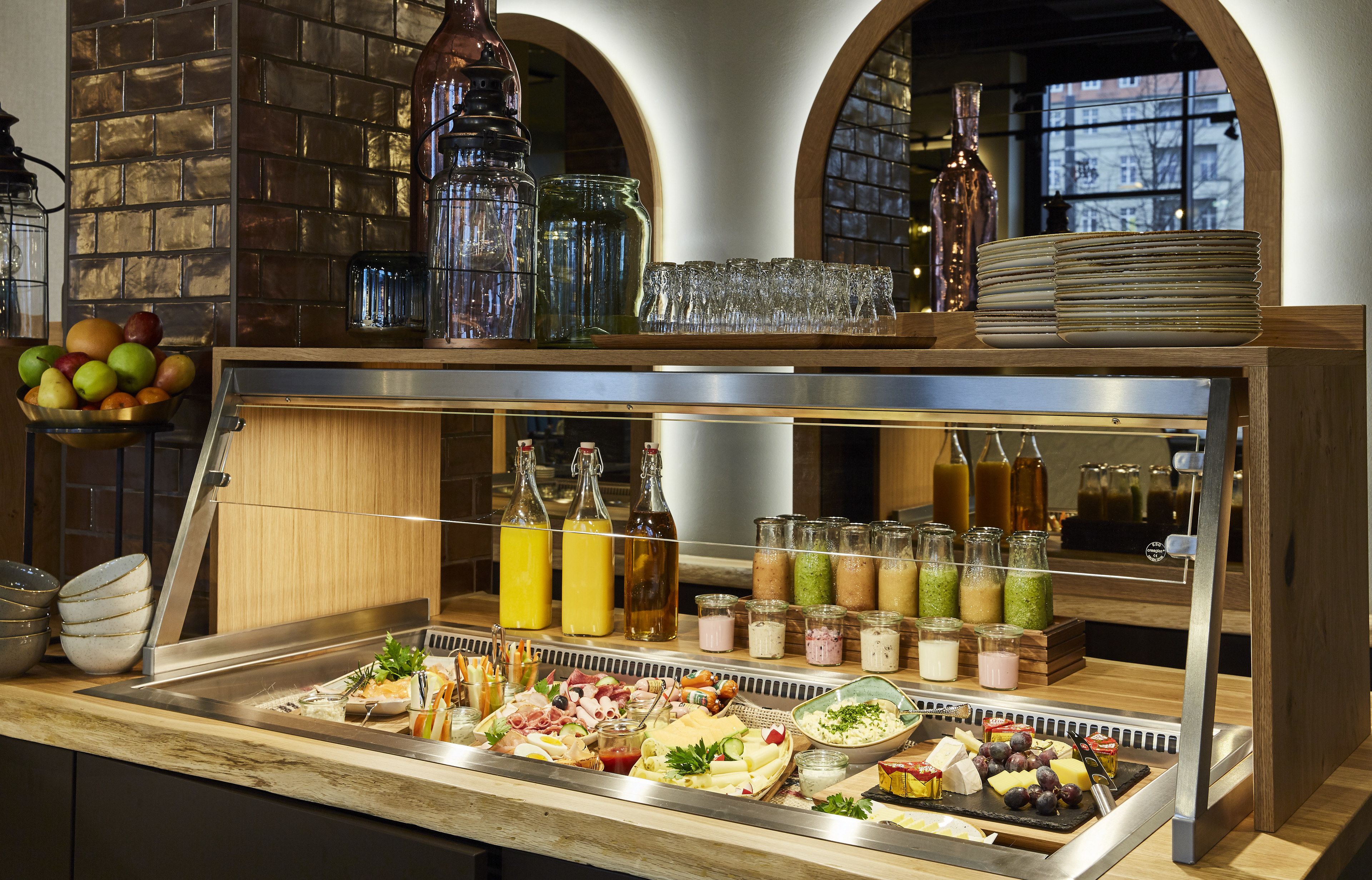 daily buffet breakfast (eur 23 per person)