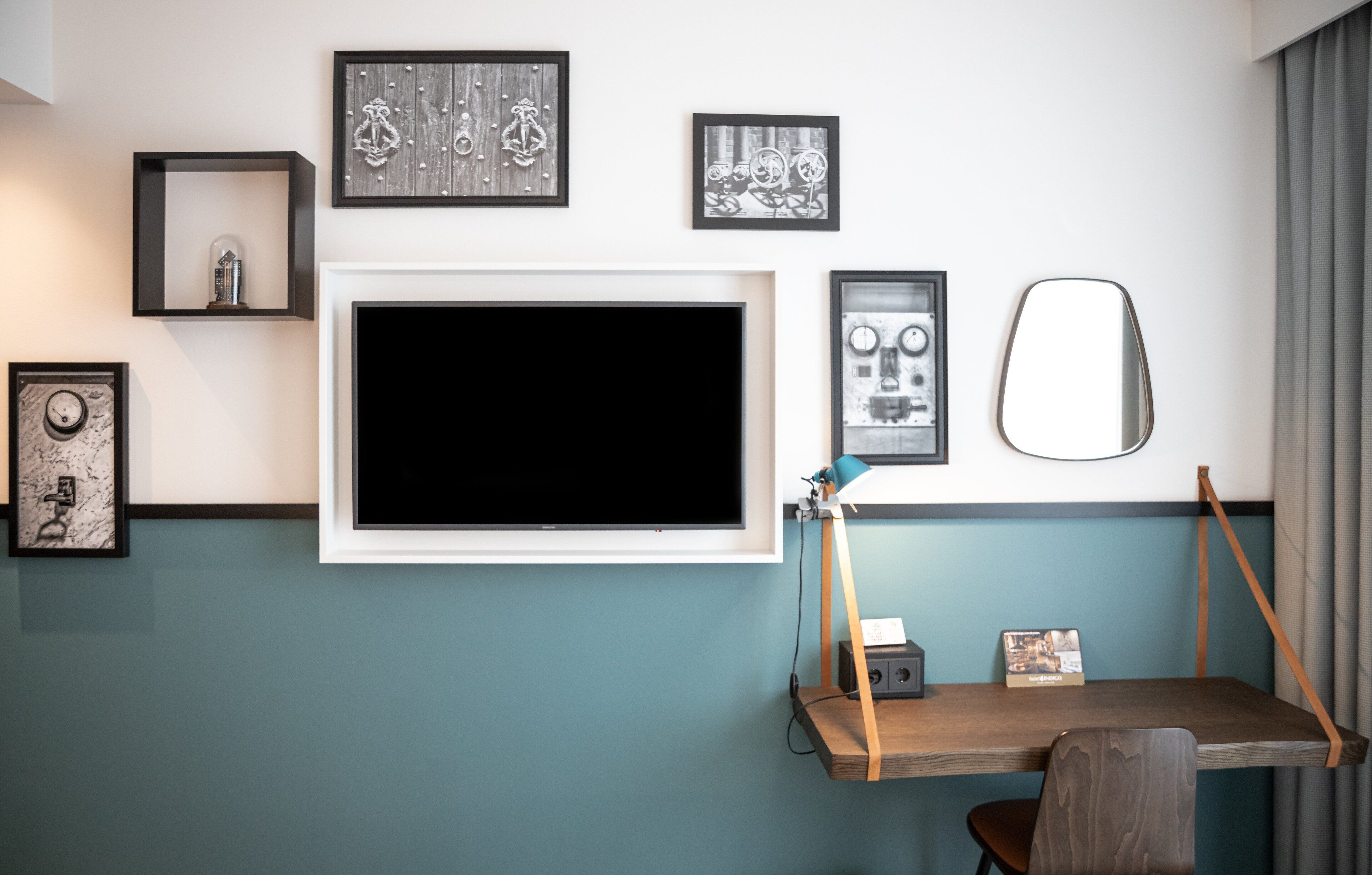 1 bedroom, in-room safe, desk, laptop workspace