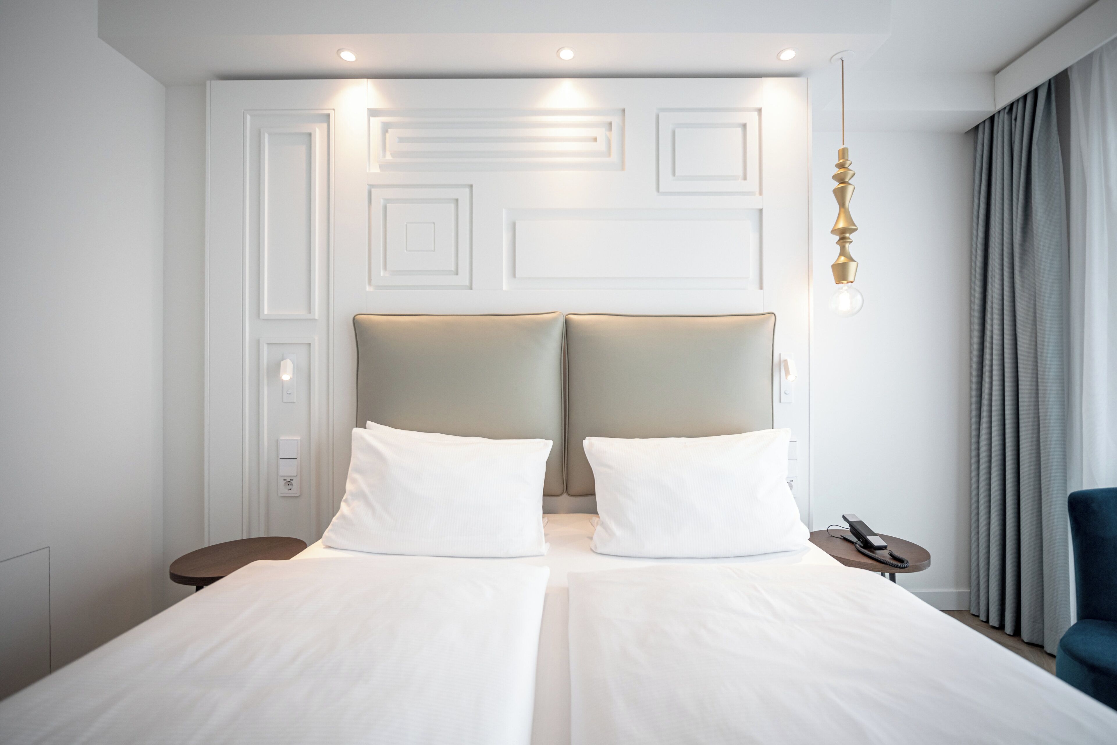 Suite, 1 Queen Bed, City View | 1 bedroom, in-room safe, desk, laptop workspace