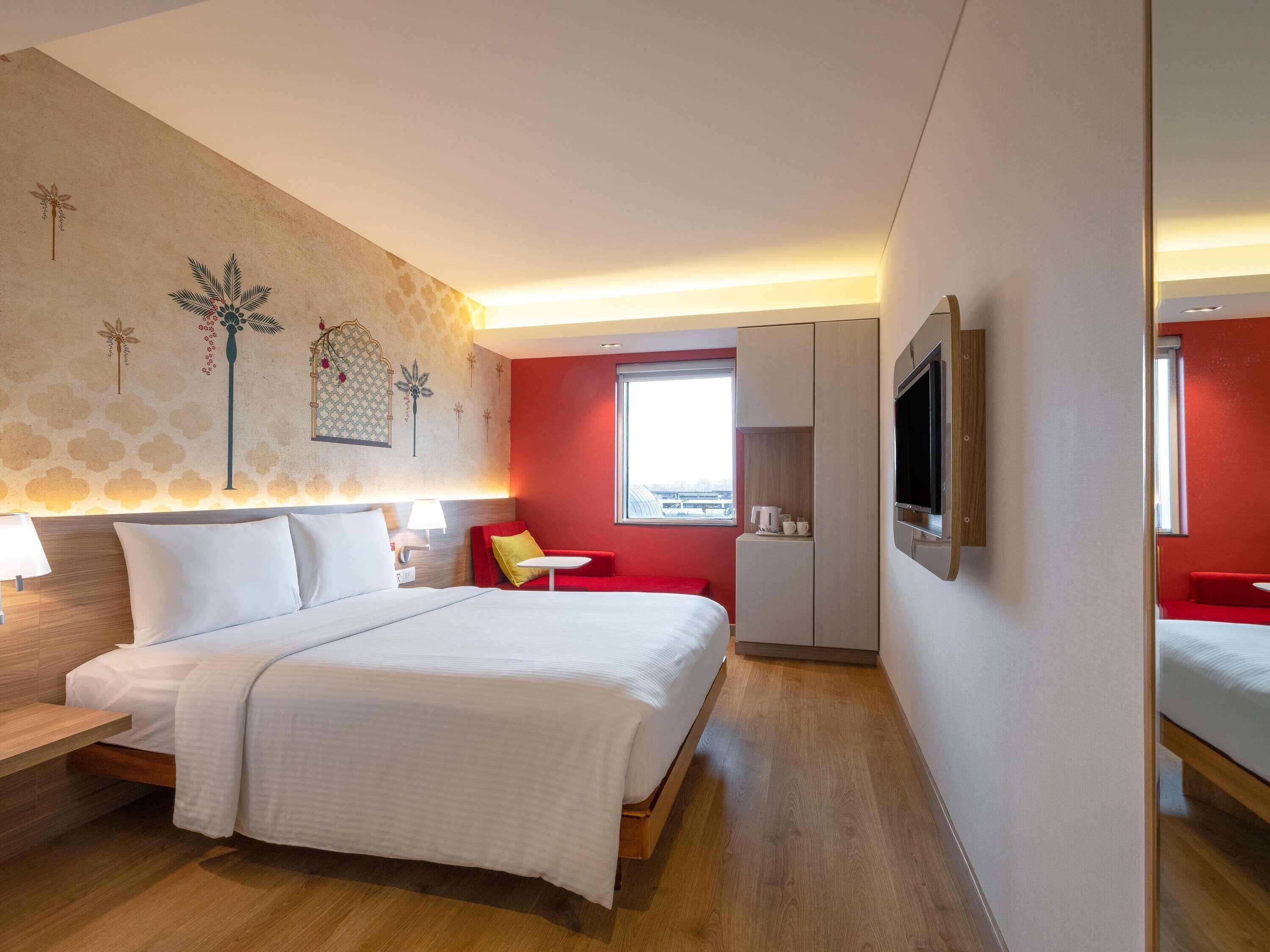 standard twin room, 2 single beds | memory-foam beds, in-room safe, desk, blackout curtains