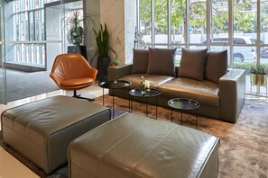 Lobby sitting area - Somerset Maison Asoke Bangkok (Bangkok)