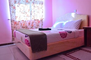 Executive Apartment, 3 Bedrooms | Premium bedding, down duvets, memory-foam beds, individually furnished - Milimani Furnished Elegant Apartments (Nakuru)