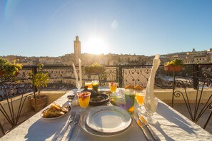 Free daily local cuisine breakfast