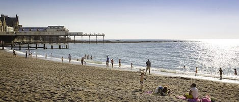 Strand