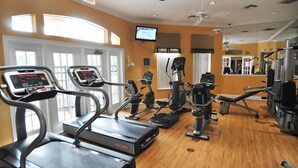 Vila Keluarga, beberapa kamar, area taman | Gym