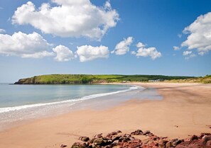 Great beaches of Pembrokeshire nearby