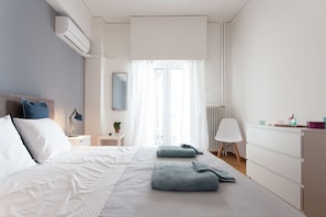 1 soverom, skrivebord, strykejern/-brett og wi-fi (inkludert)