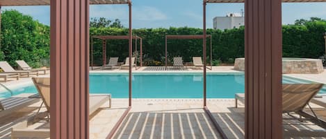 Seasonal outdoor pool