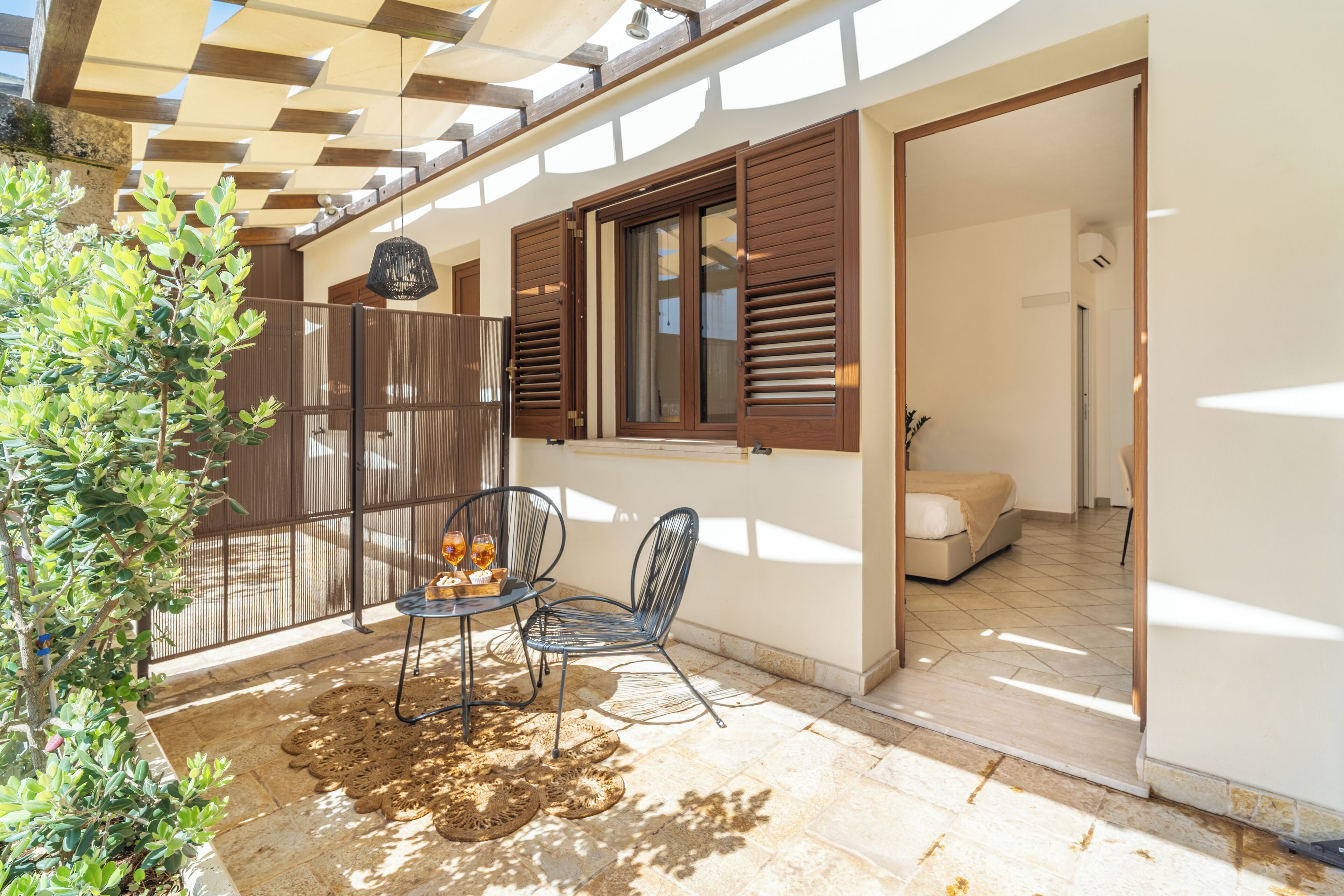 Chambre Double Confort | Coin séjour