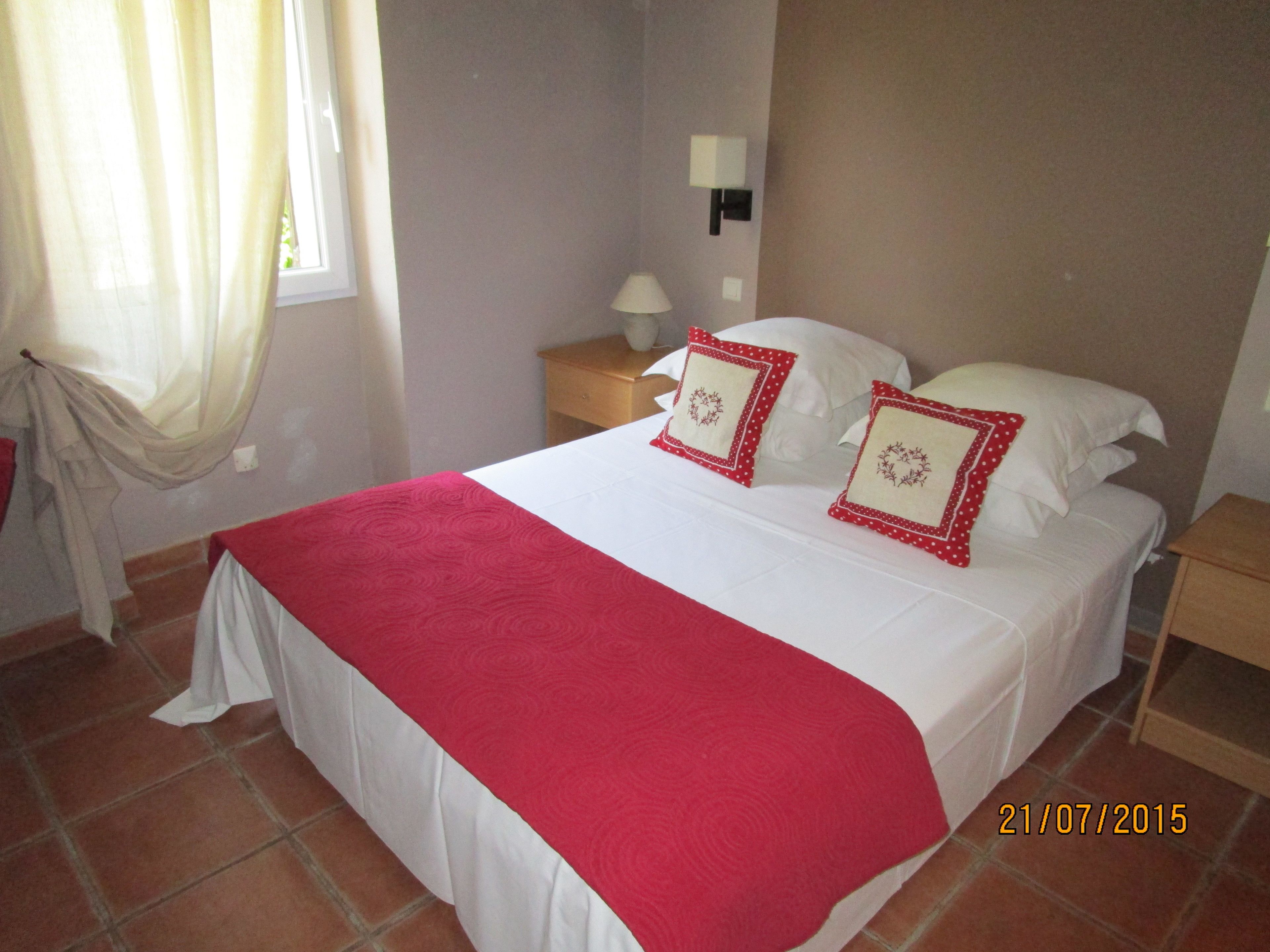 double room | individually decorated, individually furnished, desk, blackout curtains