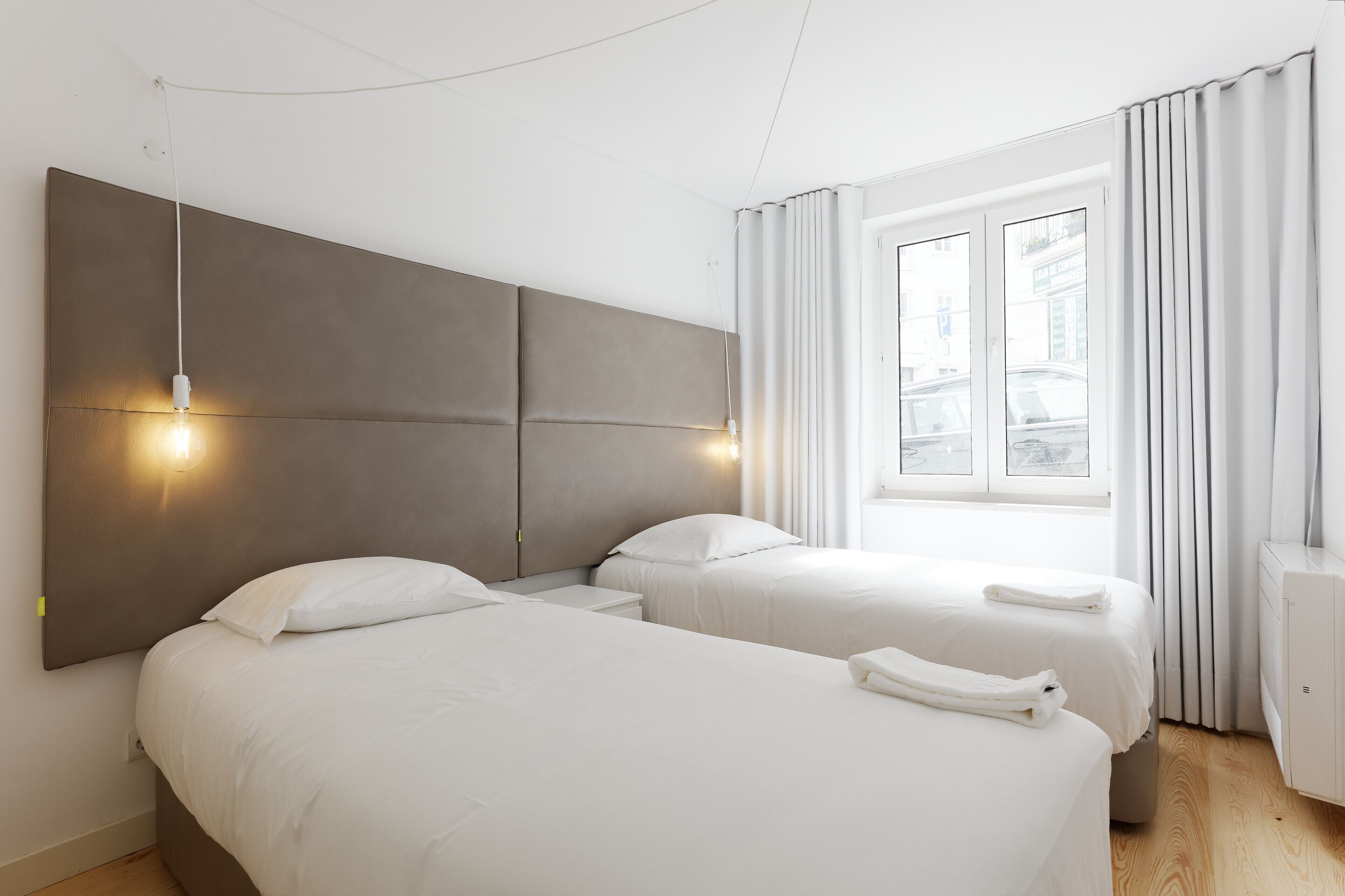 Borgaríbúð - 2 svefnherbergi - eldhúskrókur | Myrkratjöld/-gardínur, hljóðeinangrun, straujárn/strauborð