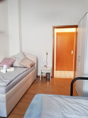 - SP Hotels - Apartment with 3 bedrooms	 | Free WiFi, bed sheets
