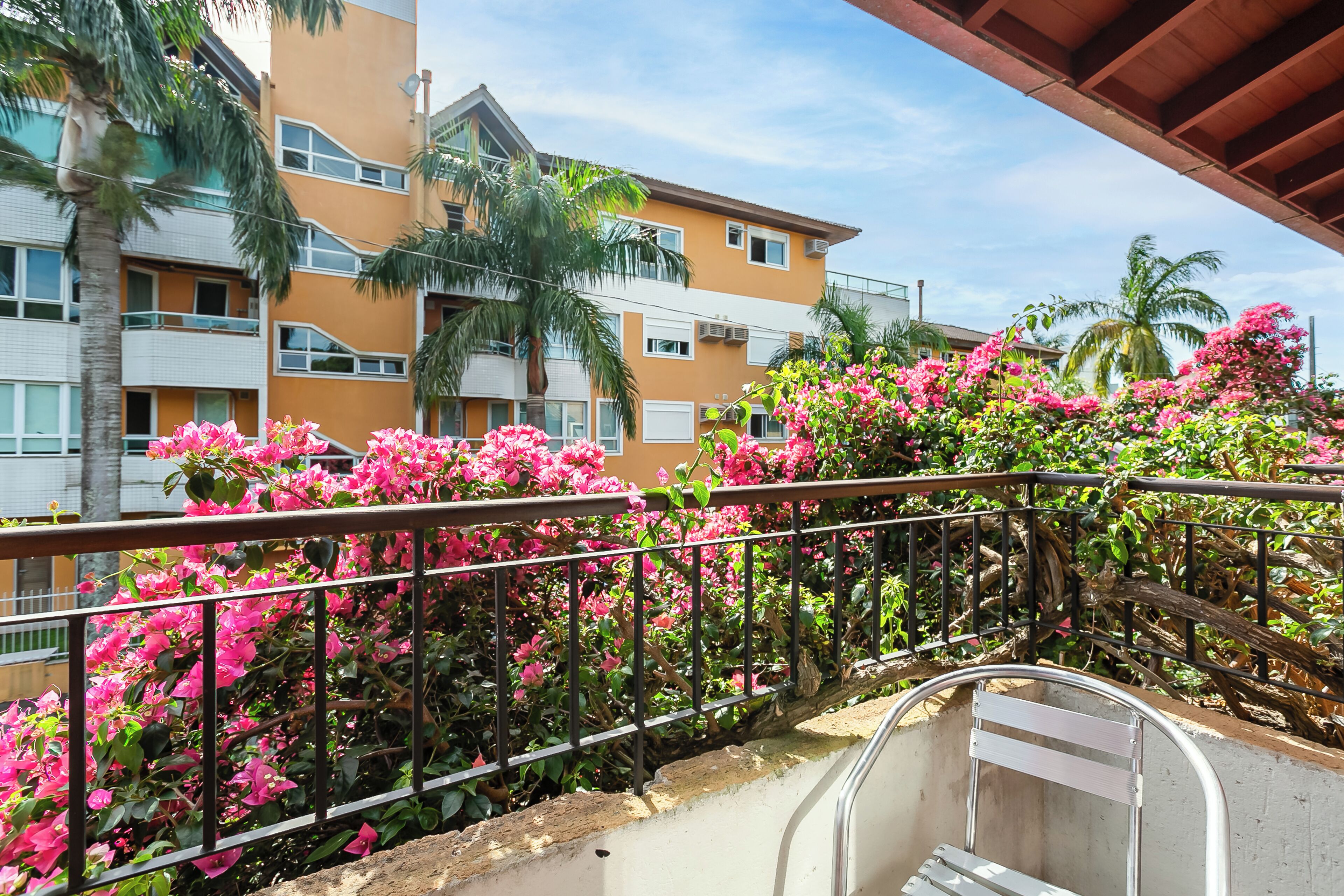 Quadruple Room, Multiple Beds, Non Smoking, Partial Lake View | Minibar, in-room safe, desk, iron/ironing board