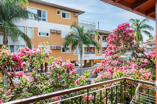 Chambre triple, Plusieurs lits, non-fumeur, vue partielle sur le lac | Vue du balcon