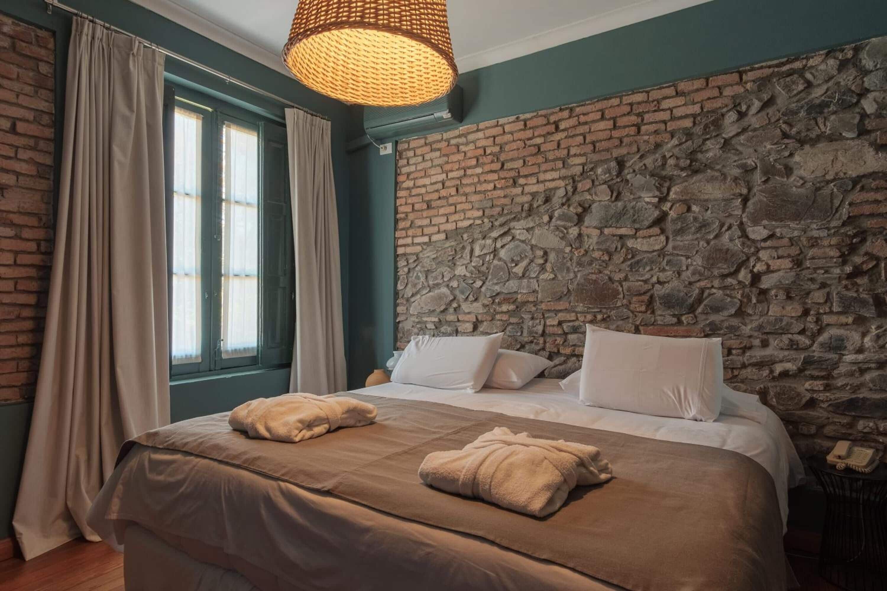 suite | 1 bedroom, minibar, in-room safe, free cots/infant beds