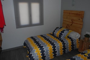 2 bedrooms, individually decorated, soundproofing, iron/ironing board