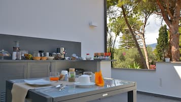 Tägliches inbegriffenes Frühstücksbuffet