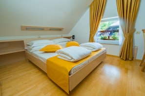 Suite | 1 bedroom, minibar, in-room safe, desk