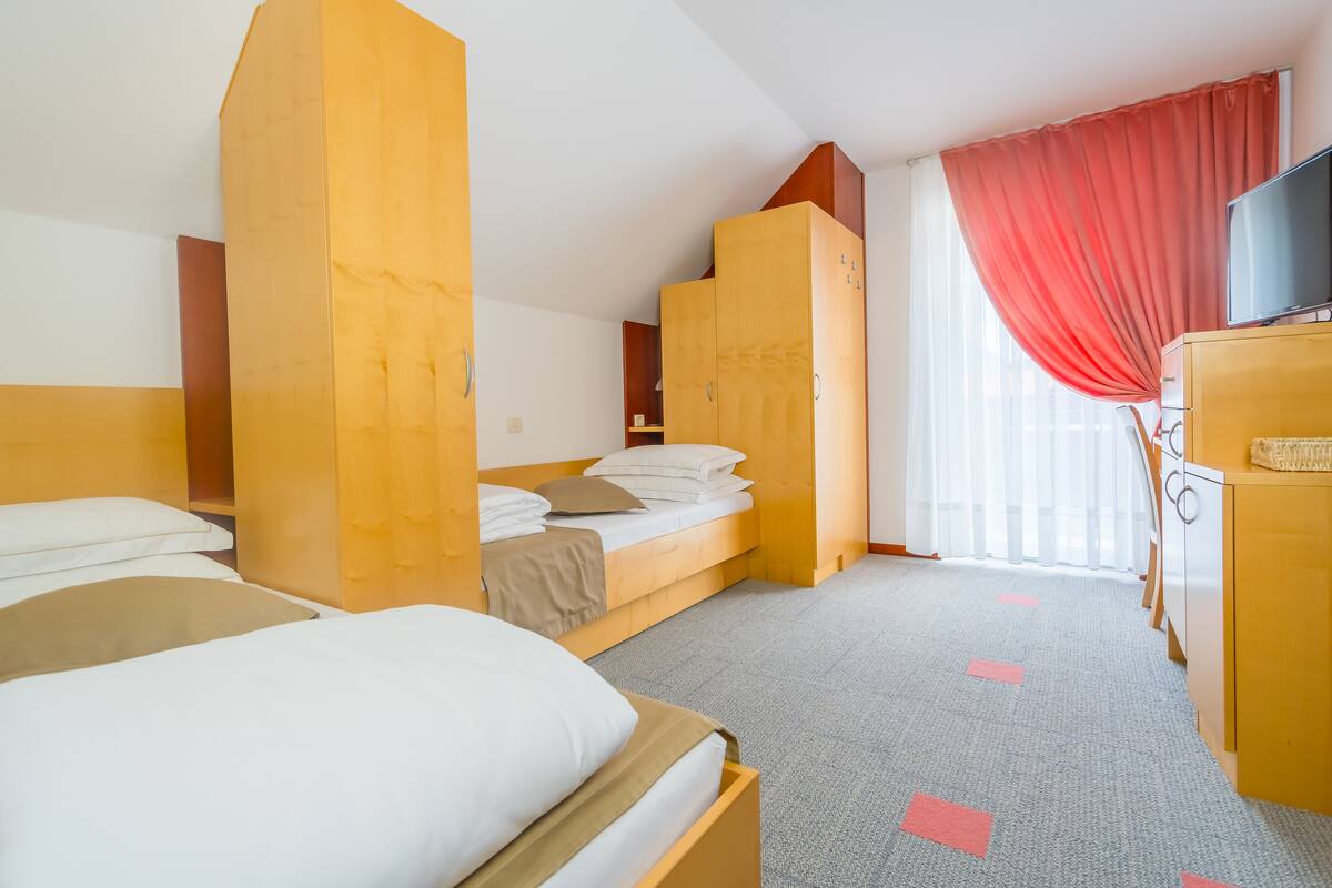 Minibar, in-room safe, desk, blackout curtains