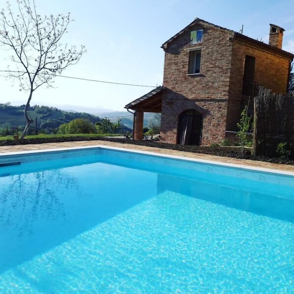 Exterior - B&B Quattro Civette (Montefelcino)