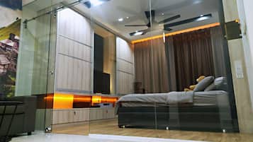 Individually decorated, individually furnished, desk, blackout curtains