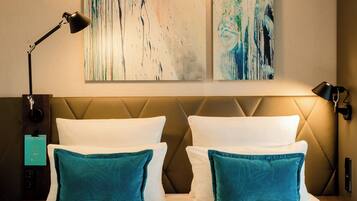 Zimmersafe, Schreibtisch, schallisolierte Zimmer, kostenloses WLAN