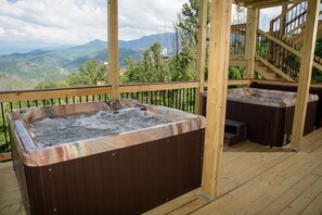 Ferienhütte, Mehrere Schlafzimmer | Wellness | Whirlpool