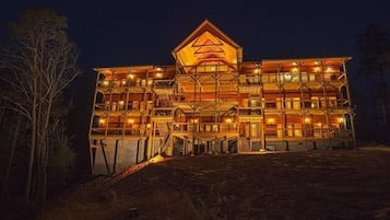 Cabin, Multiple Bedrooms | Exterior