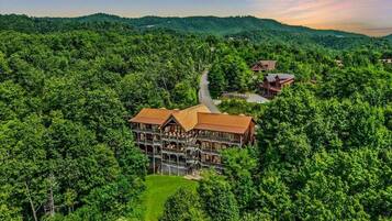 Cabin, Multiple Bedrooms | Exterior