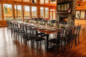 Cabin, Multiple Bedrooms | Dining