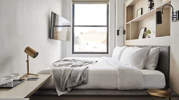 1 quarto, cofres nos quartos, cortinas blackout, quartos à prova de som