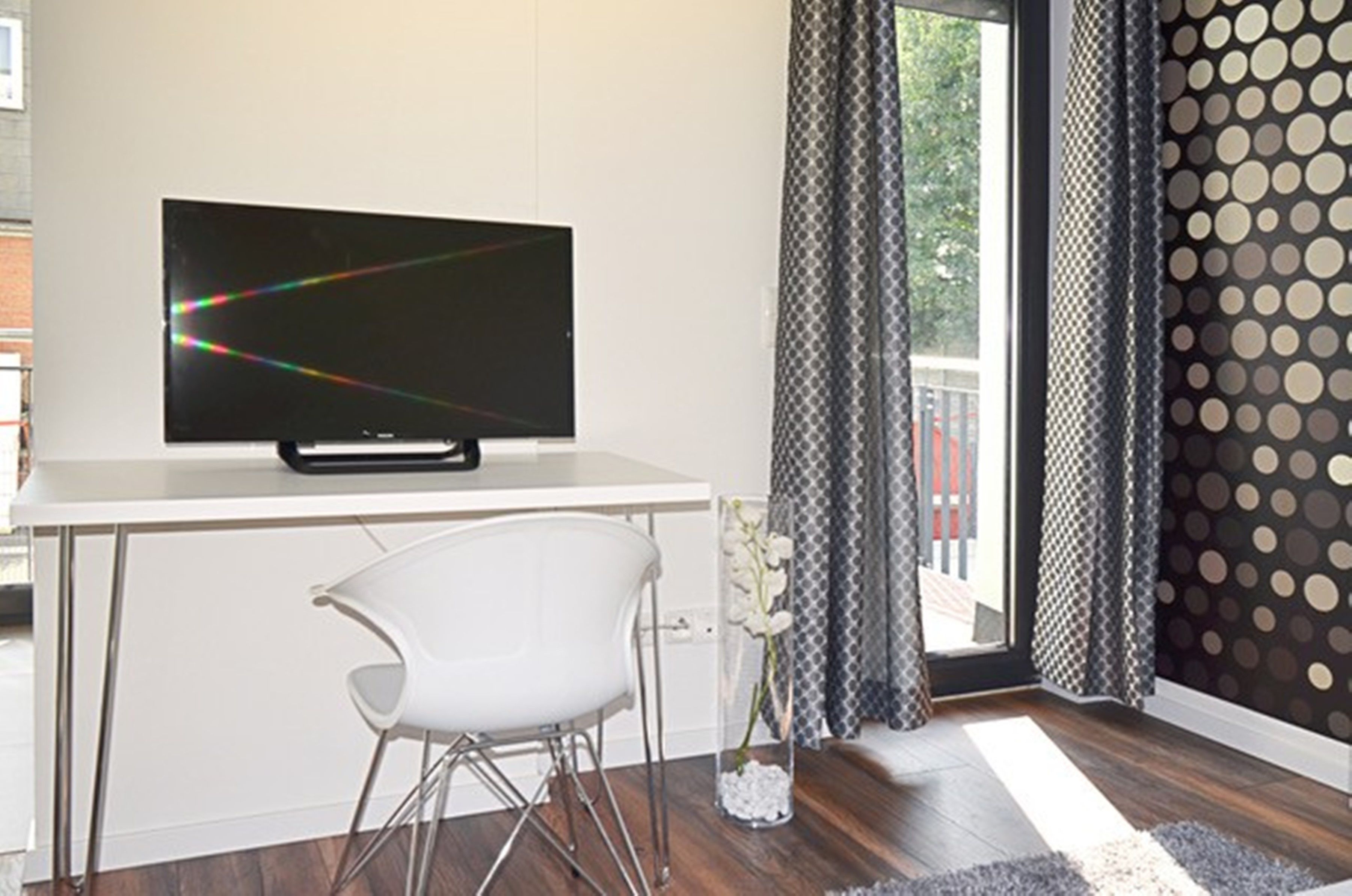 Comfort studio, balkon | 1 slaapkamer, een bureau, een strijkplank/strijkijzer, gratis babybedden