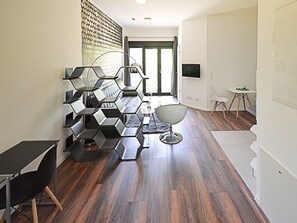 1 bedroom, desk, iron/ironing board, free cribs/infant beds - Eco Smart Apartments Erlangen (Erlangen)