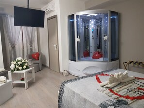 Deluxe Suite, Hot Tub | View from room - La Casa dei Sogni (Reggio Calabria)