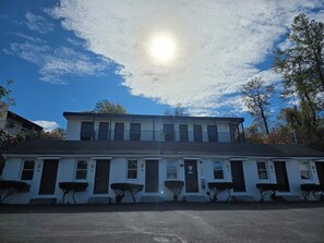 Exterior - Penn Lodge Hotel & Suites (Feasterville-Trevose)