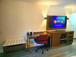 Cortinas blackout, wifi gratis y ropa de cama 