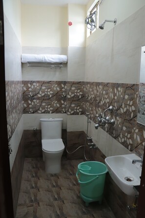 Chambre Double Deluxe | Salle de bain