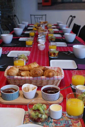 Desayuno continental incluido todos los días