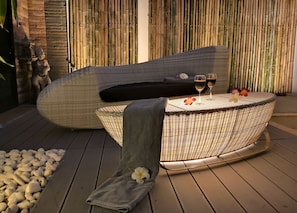 Family Villa with Private Pool | Terrasse/Patio