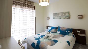 Deluxe Double Room | Premium bedding, minibar, desk, cots/infant beds