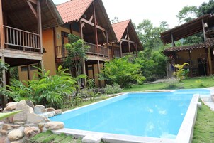 Piscina externa
