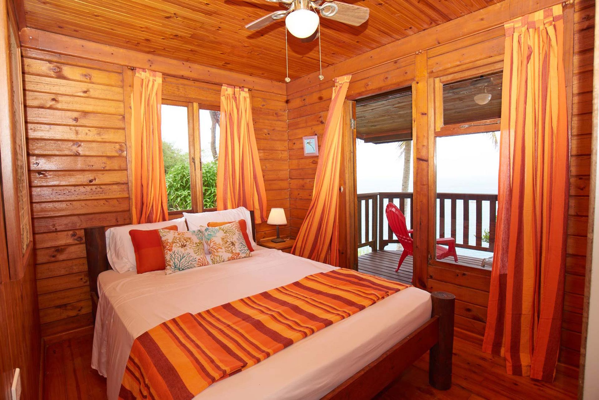 Deluxe Cottage, 2 Bedrooms, Sea View | Individually decorated, individually furnished, bed sheets