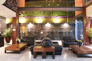 Lobby - Comfort Inn Irapuato (Irapuato)