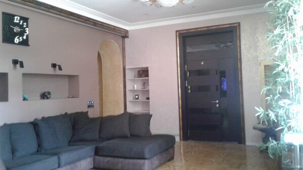 Vestibule