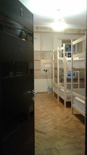 Dortoir Partagé, dortoir mixte (6 beds)