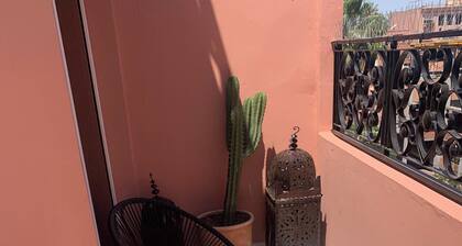 CHARMING APARTMENT QUIET COMFORTABLE 2 PLACES C CENTER MARRAKECH GUELIZ
