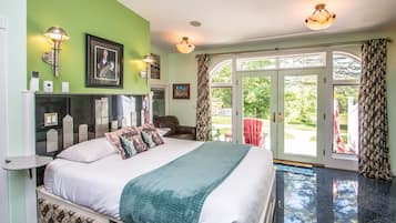 Deluxe Suite (New York Penthouse) | Premium bedding, individually decorated, individually furnished