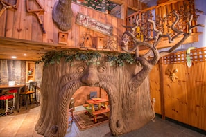 Superior suite (Tree House) | Luxe beddengoed, individueel gedecoreerd, individueel gemeubileerd